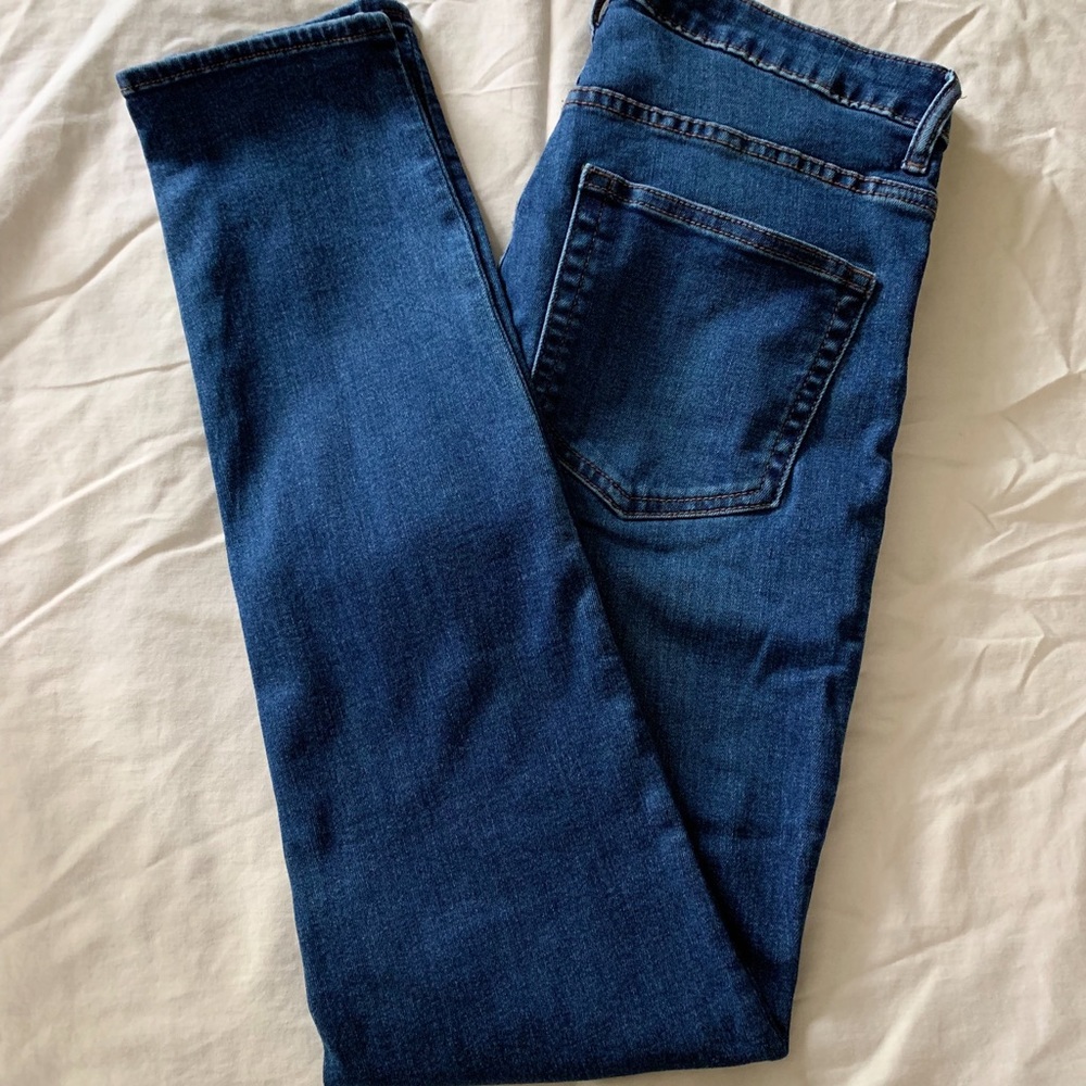 H&M Very High Waisted Stretchy Skinny Jeans!!